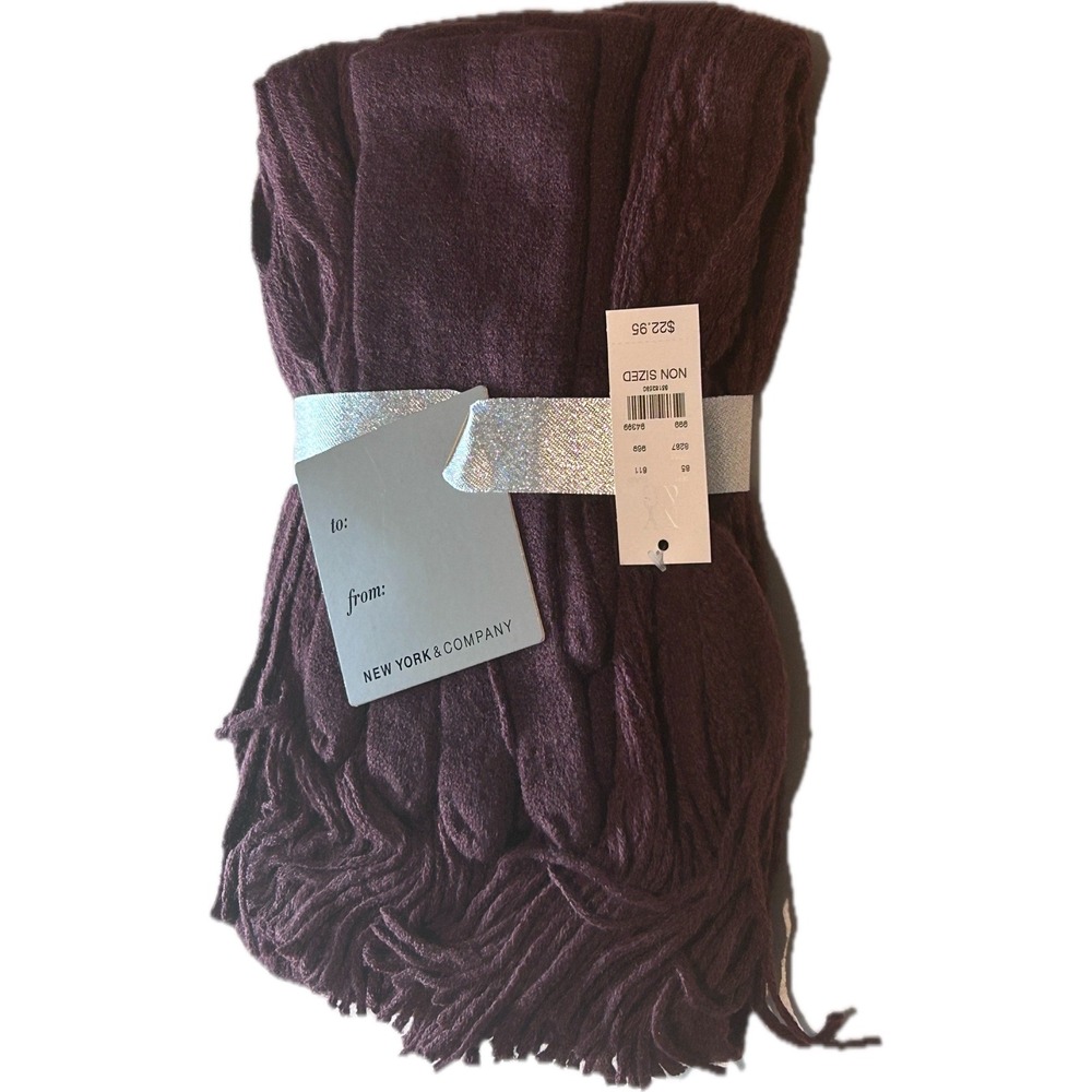 New York & Company Scarf Glove Set Womens OS Burgundy New Cable Knit Fringe Gift